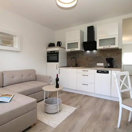 Appartementanlage Zaunkoenig 5 * Ostseebad Kühlungsborn